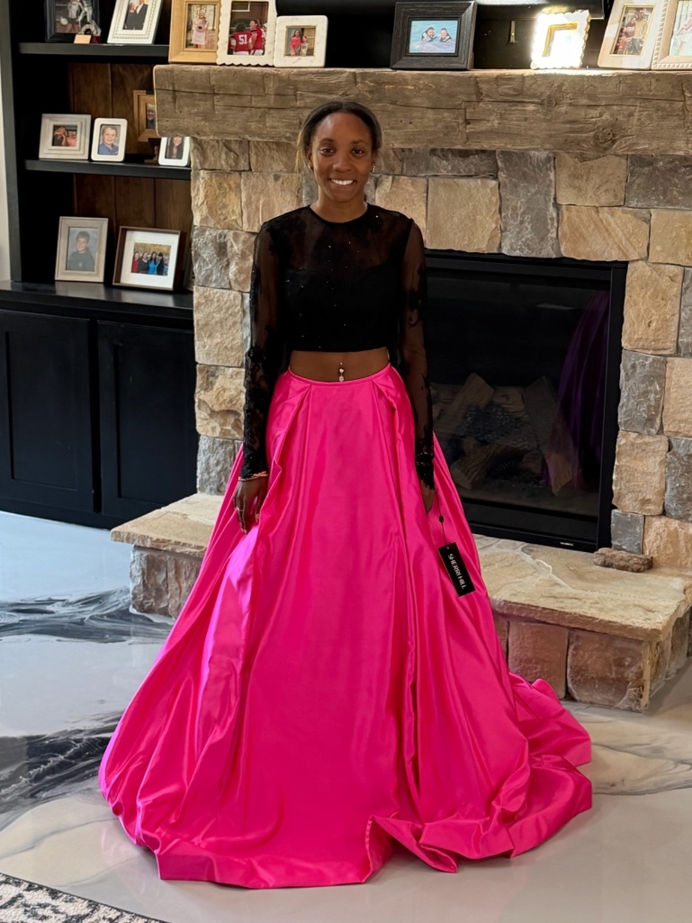 Sherri Hill 2 Pc Size 2 Black Lace Bodice with Hot Pink Satin Skirt Evening Gown